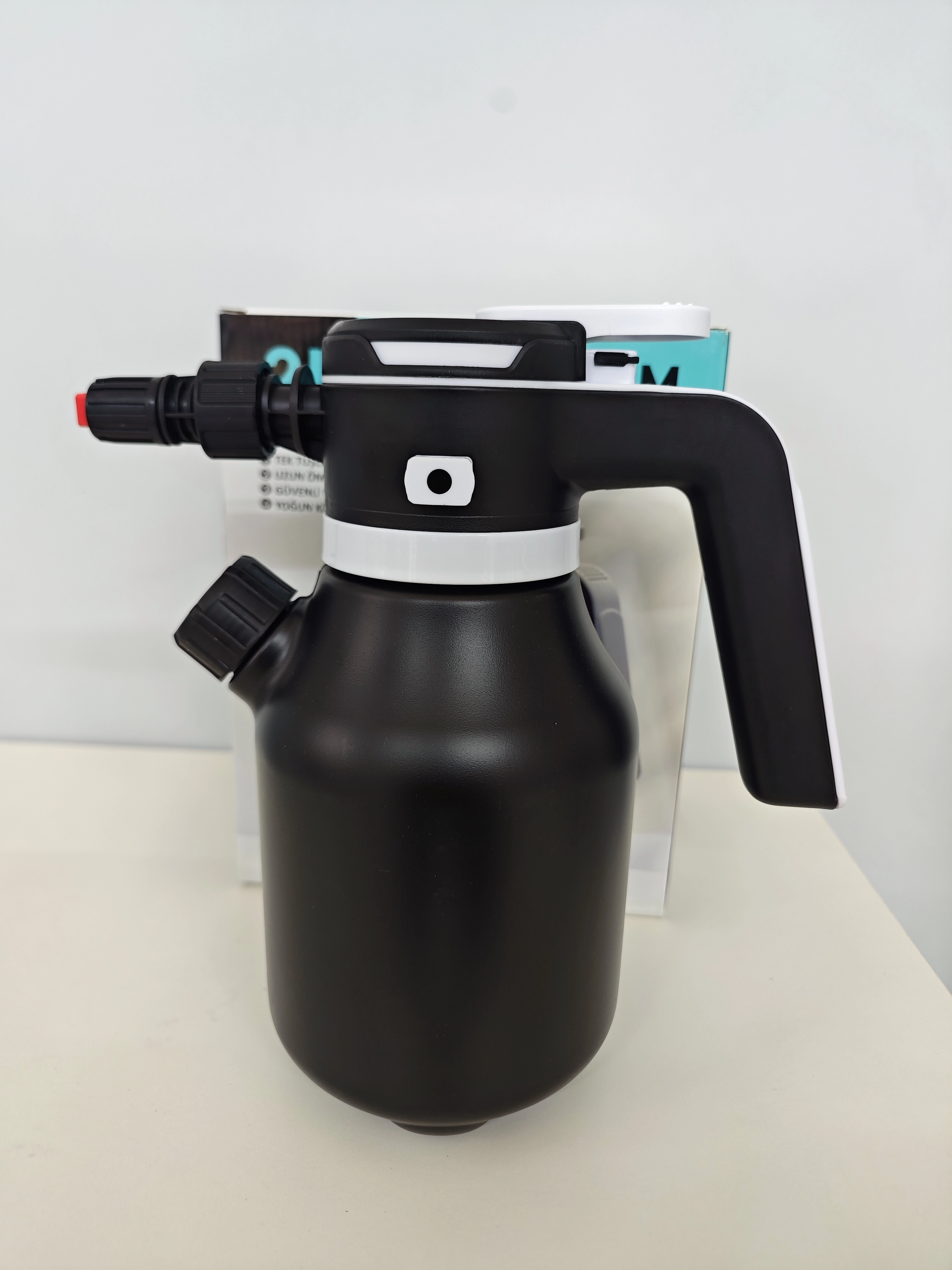 Şarjlı (Lityum Pil ) 110 Derece Köpük Atış Açılı Köpük Pompası – 2 Litre (110-06)